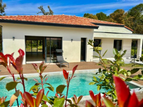 Magnifique Villa neuve avec piscine chauffée